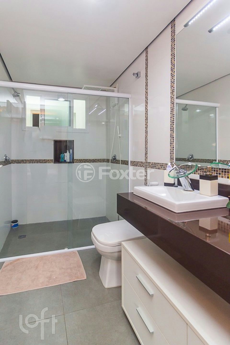 Casa de Condomínio à venda com 3 quartos, 221m² - Foto 17