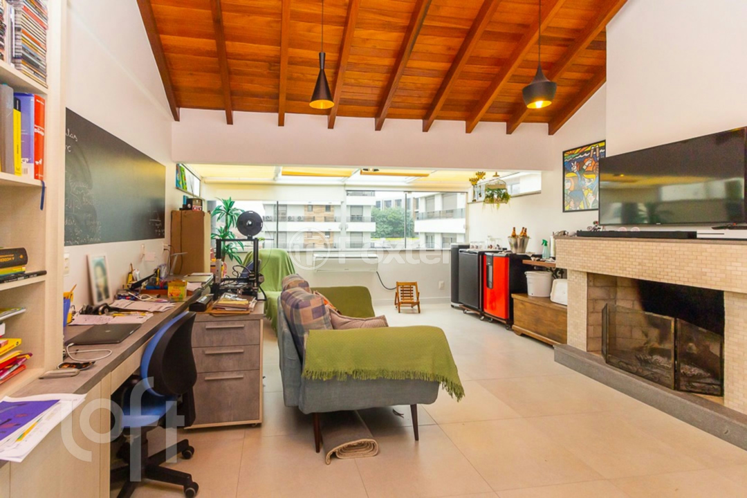 Casa de Condomínio à venda com 3 quartos, 221m² - Foto 32