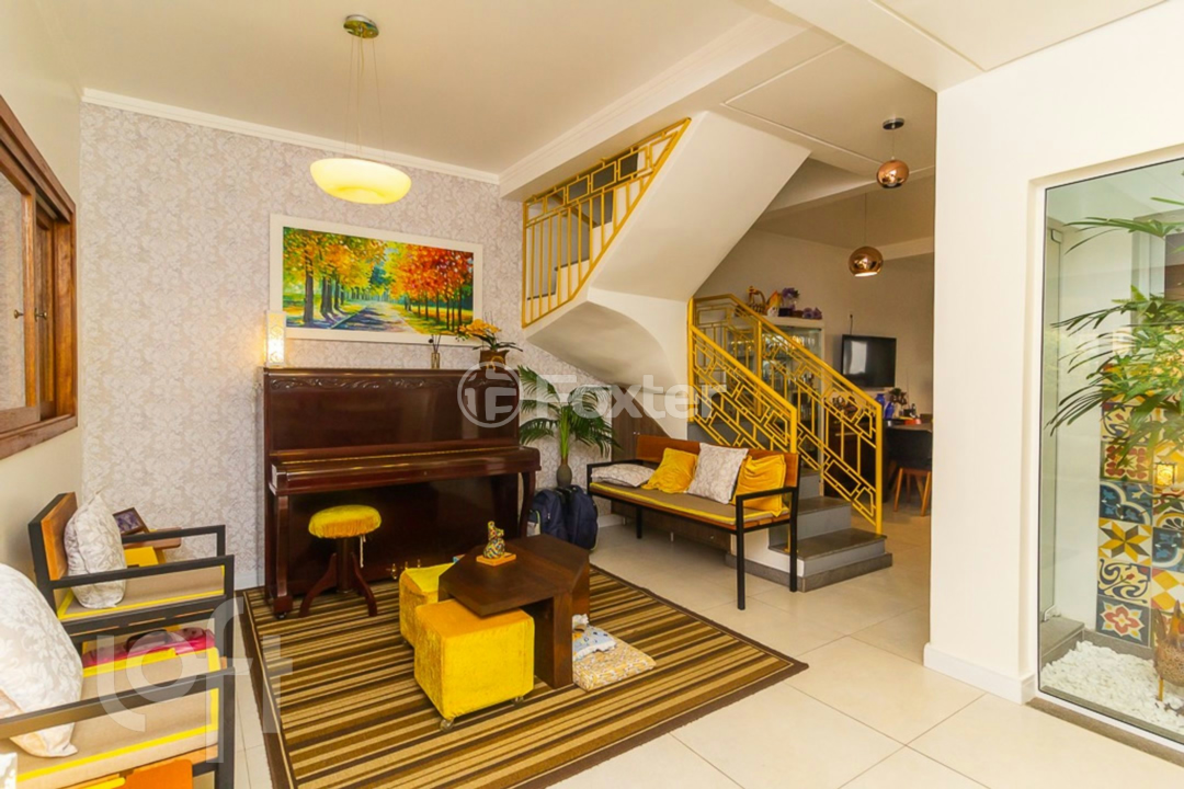 Casa de Condomínio à venda com 3 quartos, 221m² - Foto 4