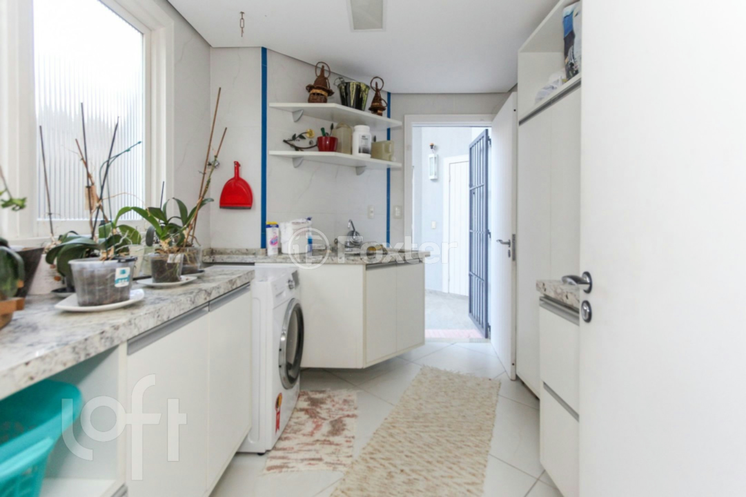 Casa à venda com 3 quartos, 680m² - Foto 44