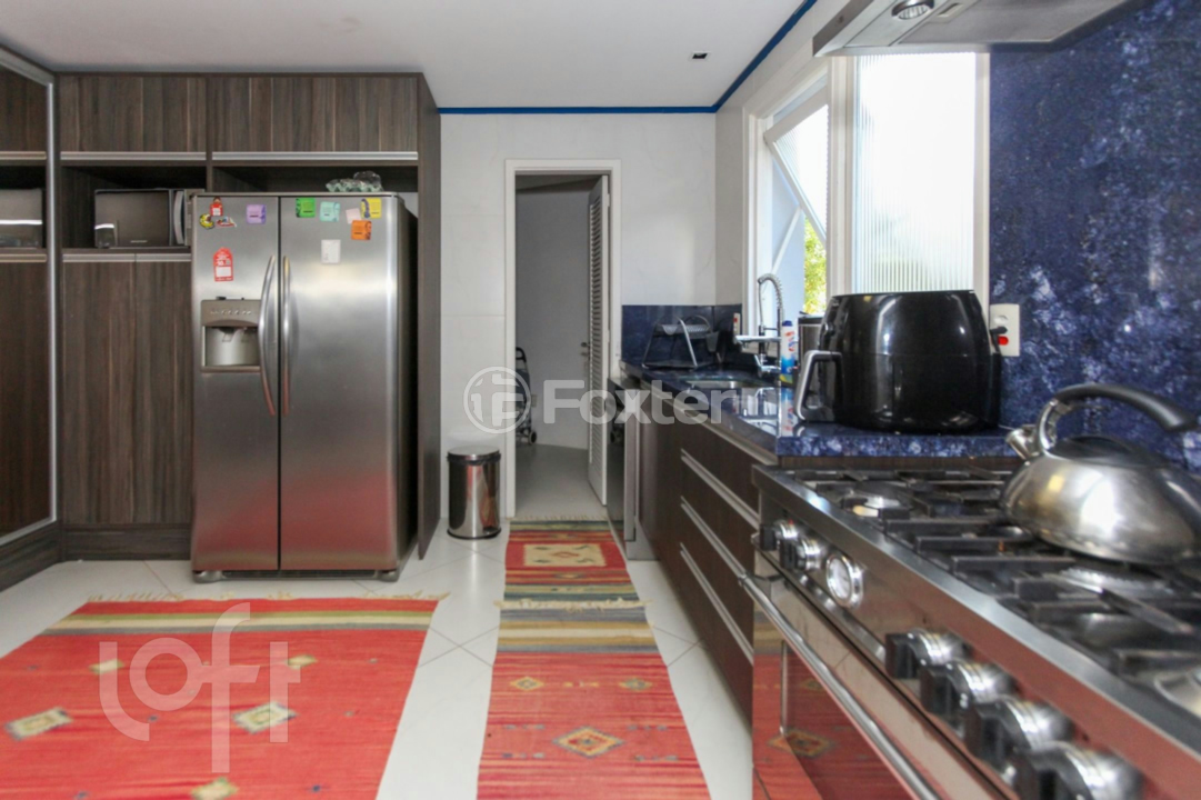 Casa à venda com 3 quartos, 680m² - Foto 14
