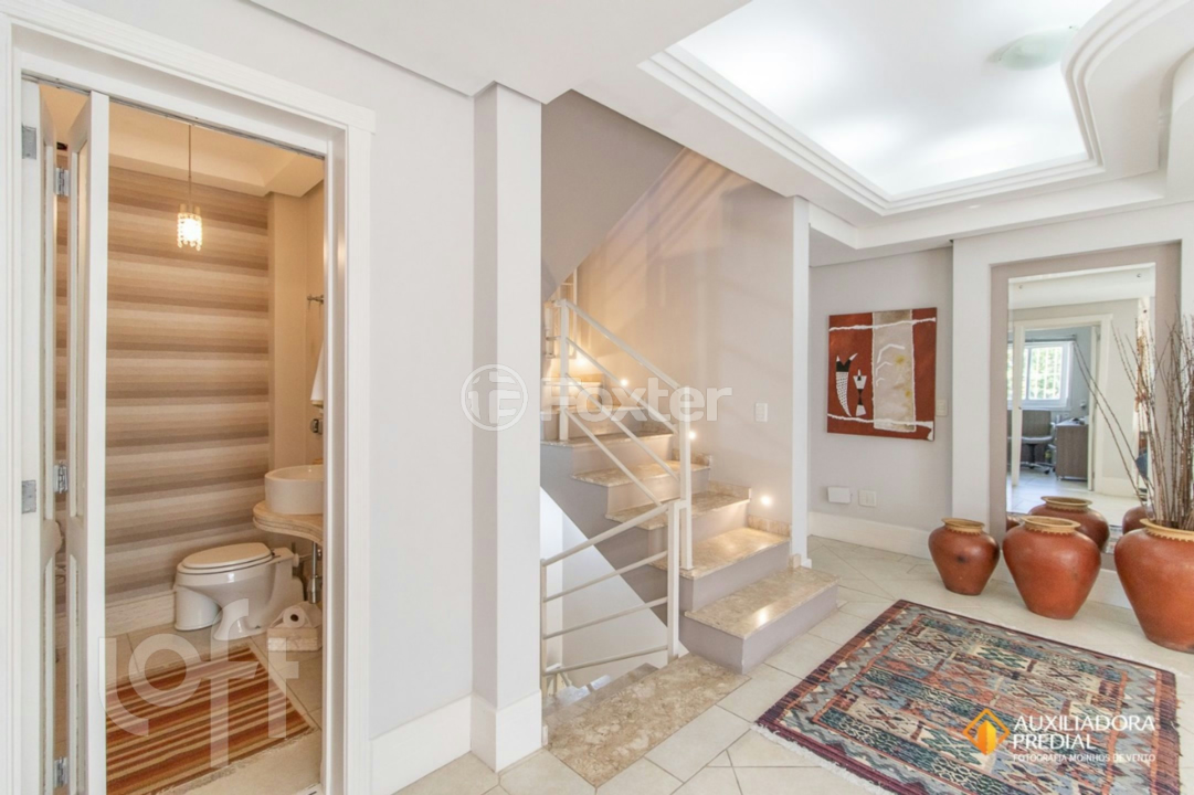 Casa à venda com 4 quartos, 1100m² - Foto 5