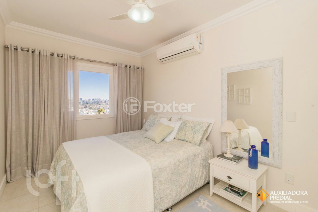 Casa à venda com 4 quartos, 1100m² - Foto 32