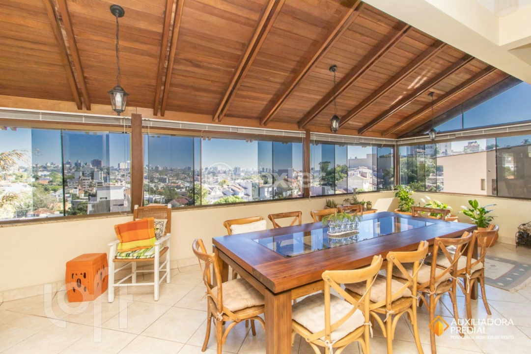 Casa à venda com 4 quartos, 1100m² - Foto 17