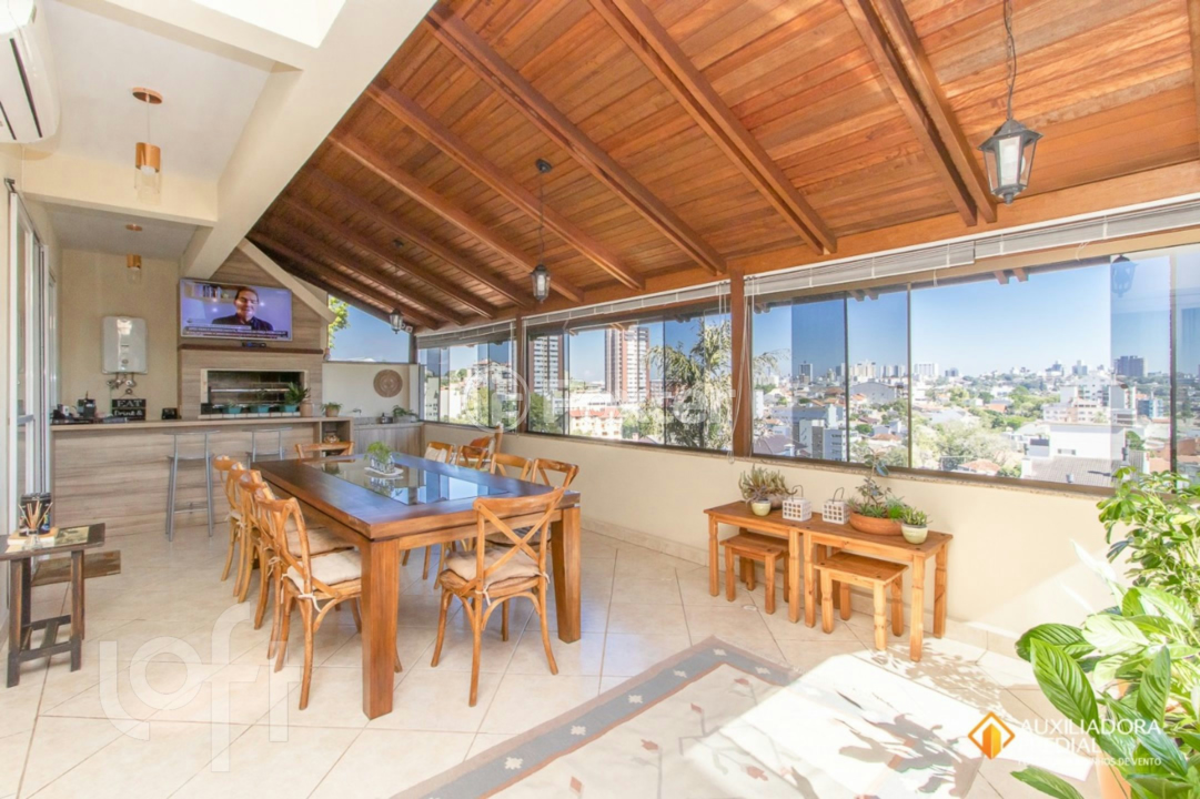 Casa à venda com 4 quartos, 1100m² - Foto 16