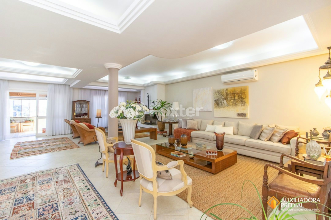 Casa à venda com 4 quartos, 1100m² - Foto 7