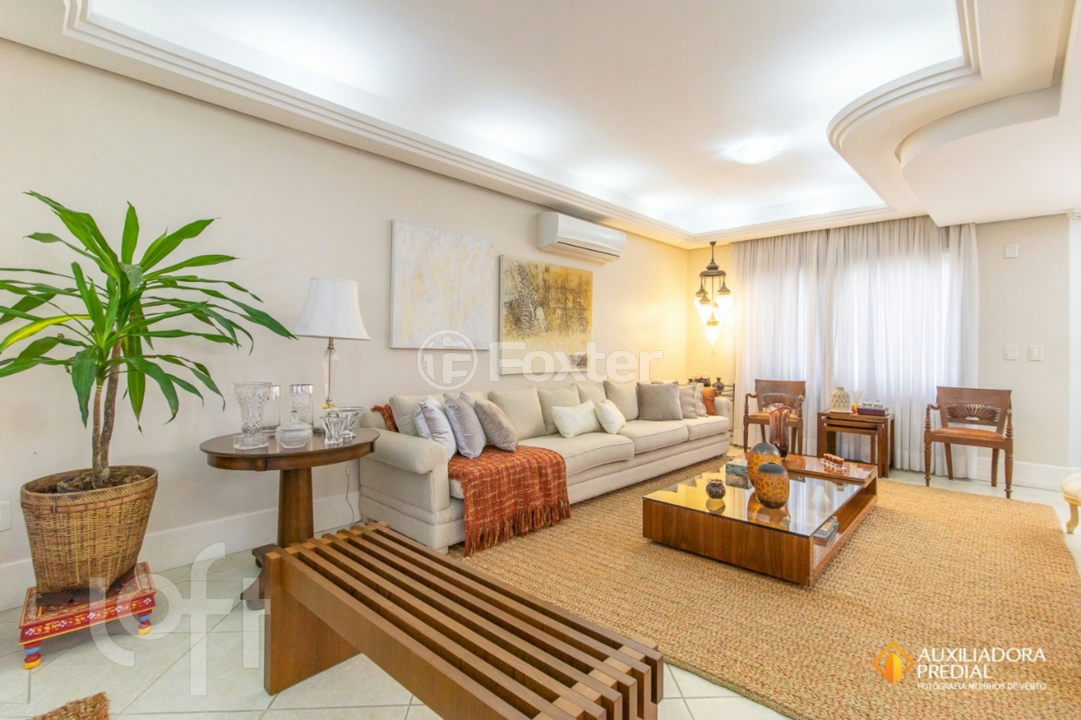 Casa à venda com 4 quartos, 1100m² - Foto 9