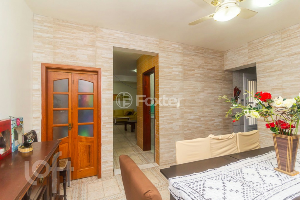 Casa à venda com 3 quartos, 330m² - Foto 9