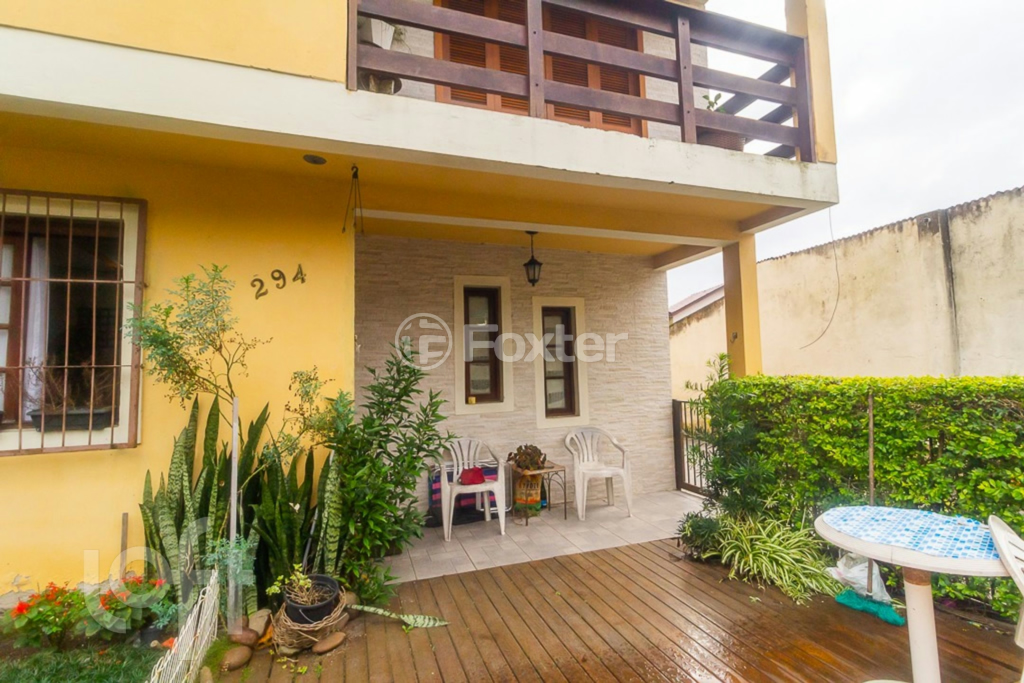 Casa à venda com 3 quartos, 330m² - Foto 3