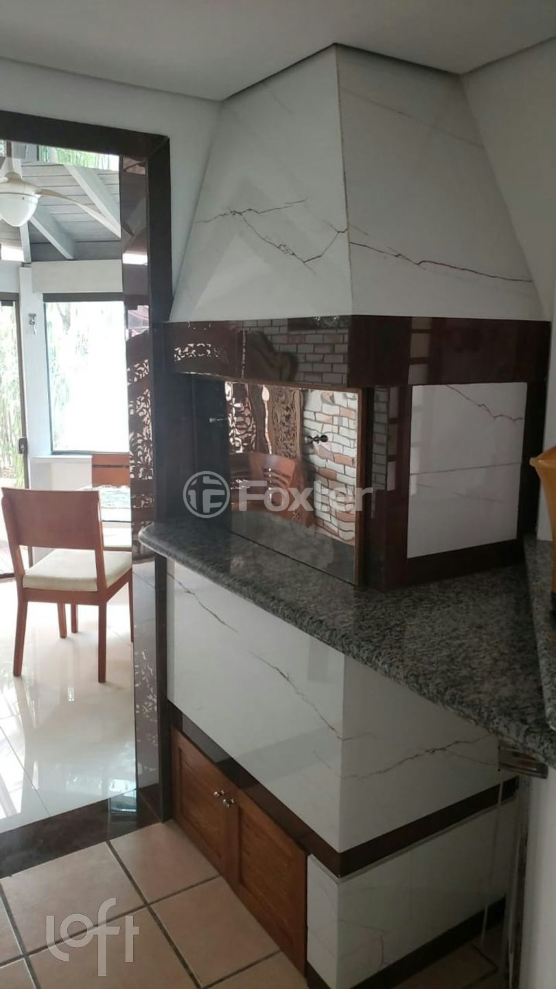 Casa de Condomínio à venda com 3 quartos, 300m² - Foto 4