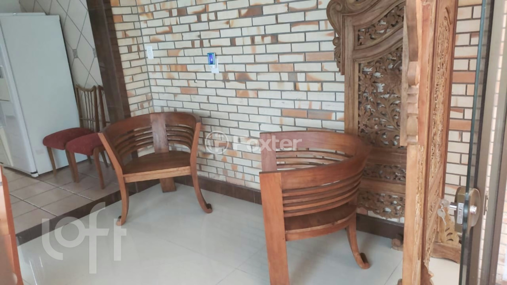 Casa de Condomínio à venda com 3 quartos, 300m² - Foto 9