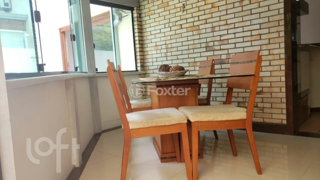 Casa de Condomínio à venda com 3 quartos, 300m² - Foto 20