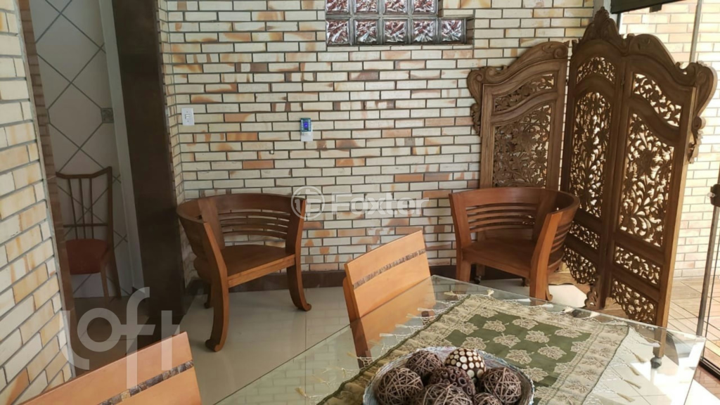Casa de Condomínio à venda com 3 quartos, 300m² - Foto 19