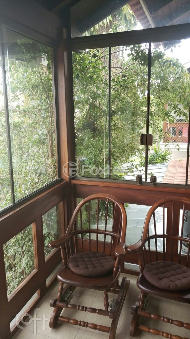 Casa de Condomínio à venda com 3 quartos, 300m² - Foto 5