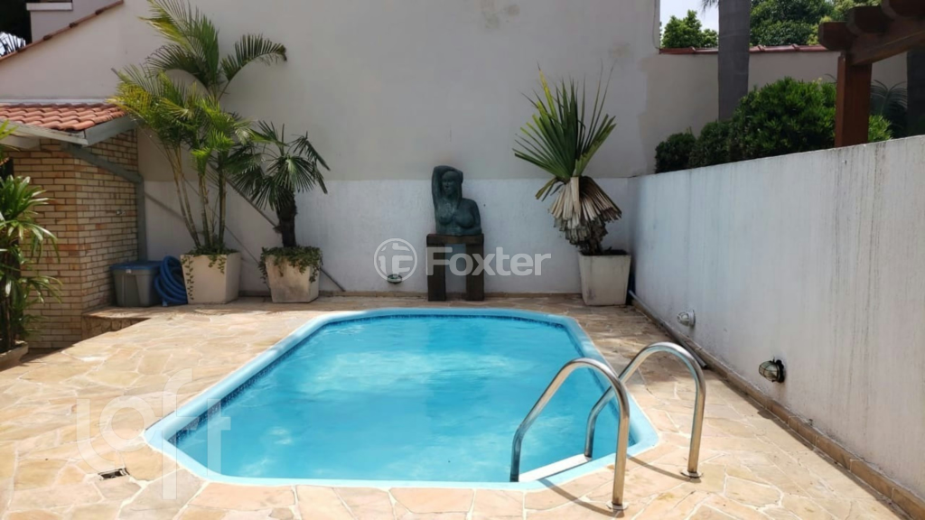 Casa de Condomínio à venda com 3 quartos, 300m² - Foto 23
