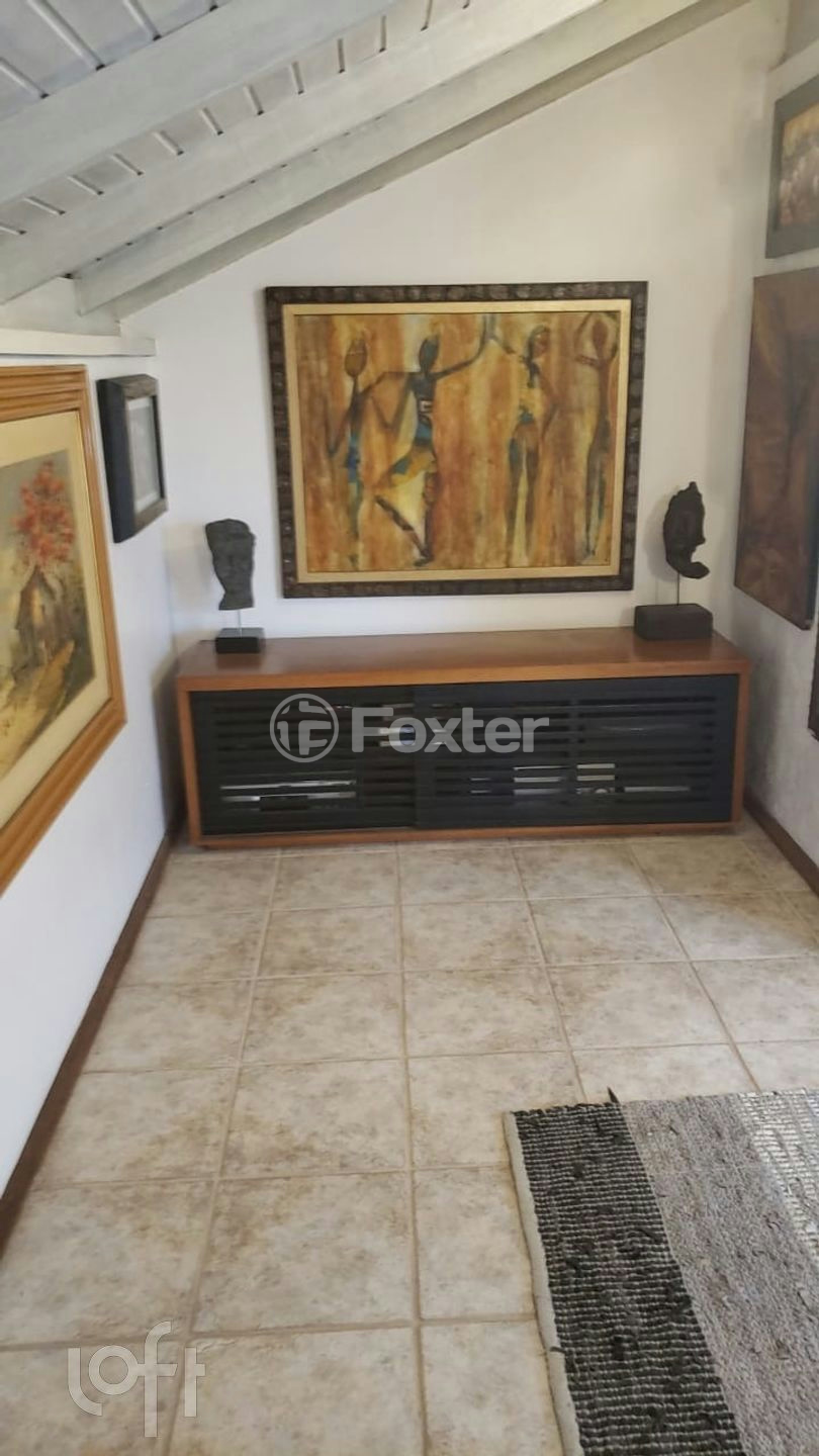 Casa de Condomínio à venda com 3 quartos, 300m² - Foto 6