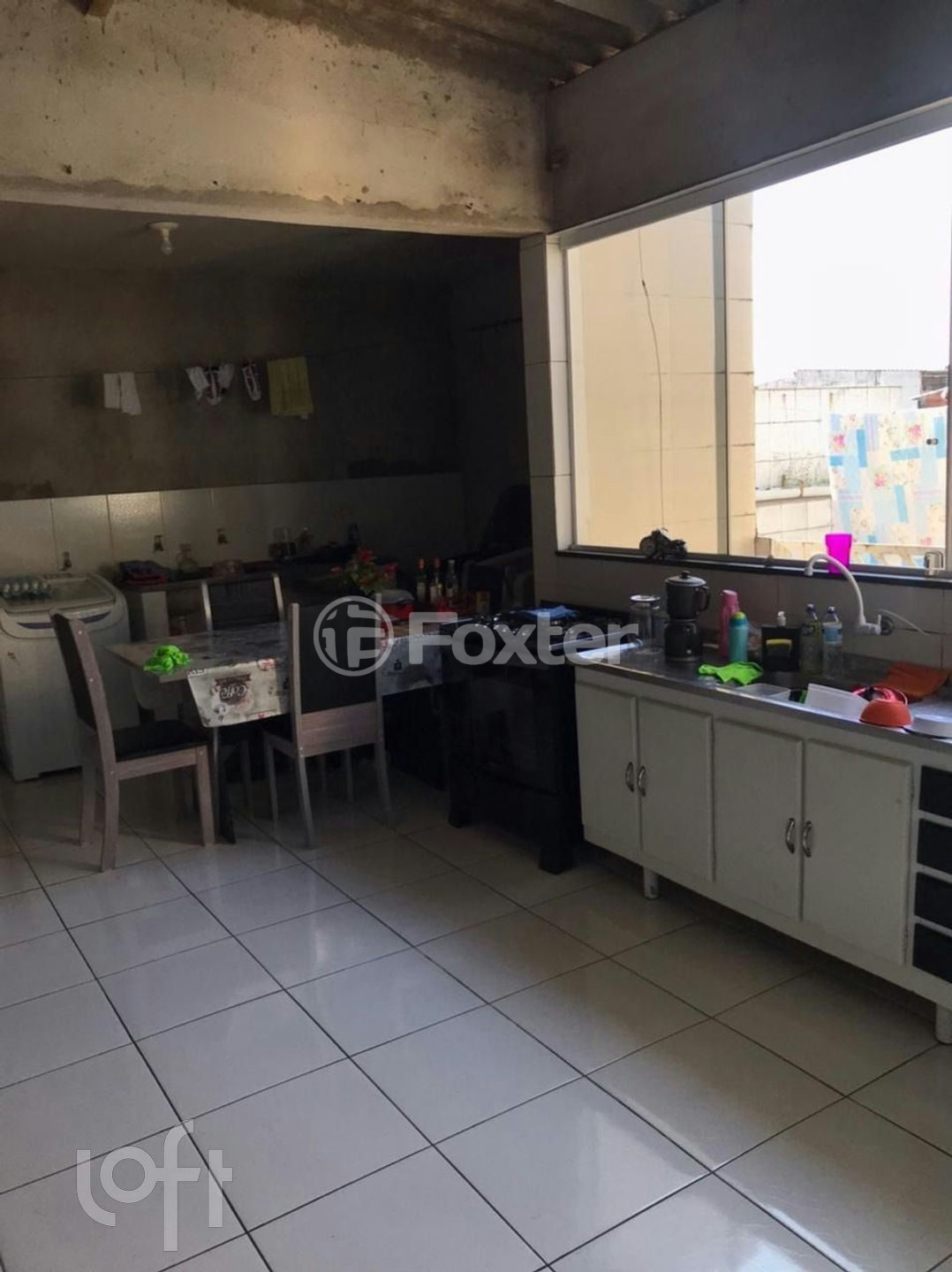 Casa à venda com 4 quartos, 180m² - Foto 1