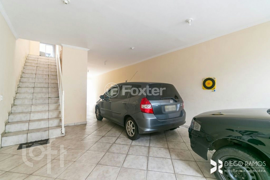 Casa à venda com 3 quartos, 202m² - Foto 28
