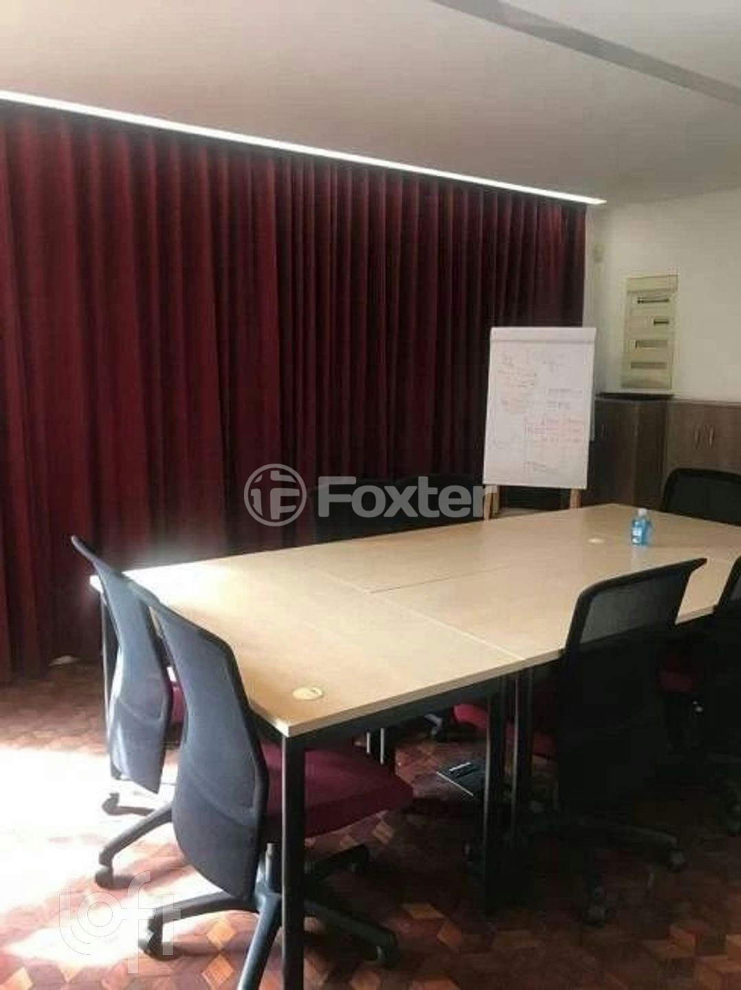 Casa à venda com 4 quartos, 220m² - Foto 4