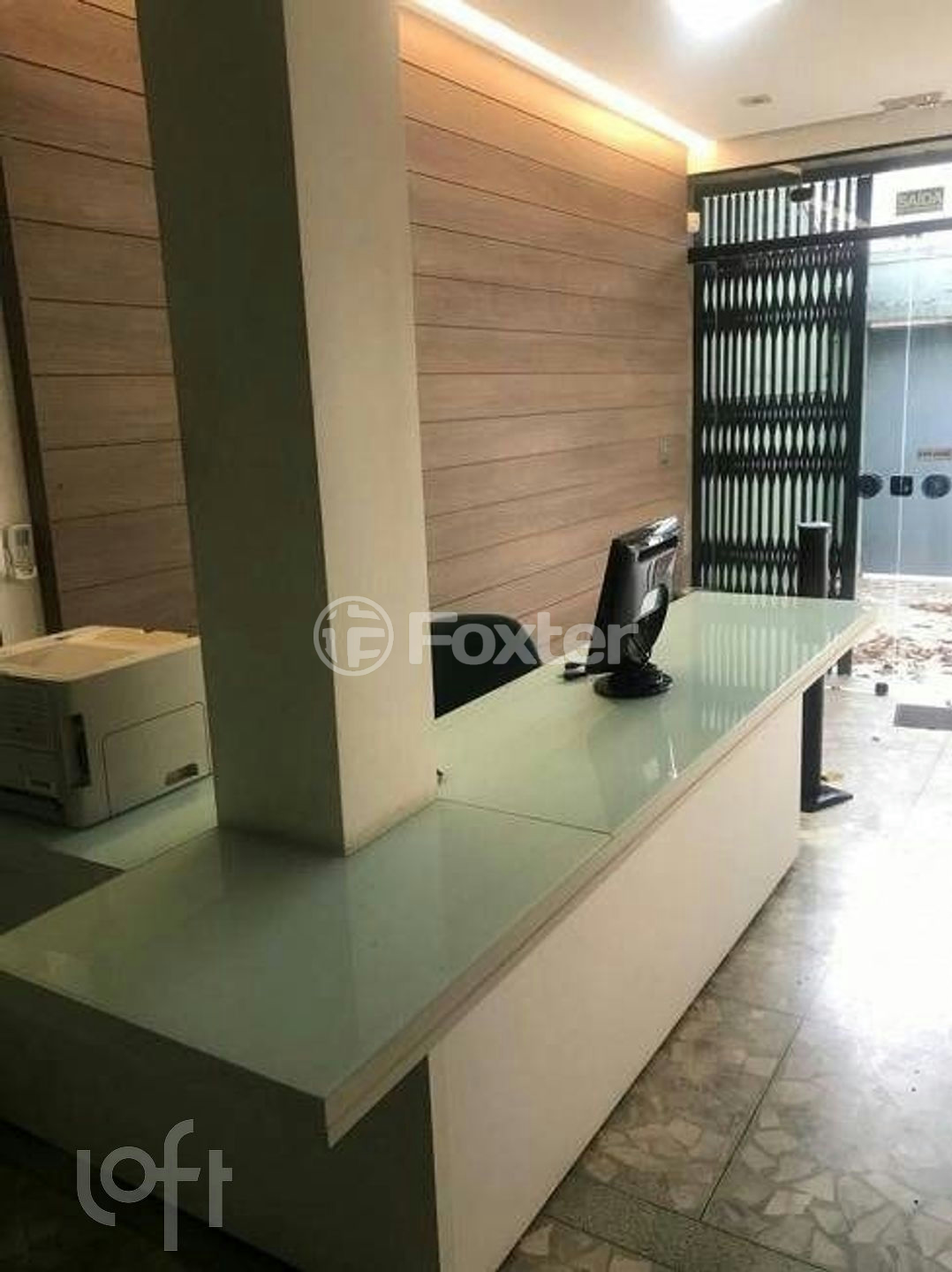 Casa à venda com 4 quartos, 220m² - Foto 2