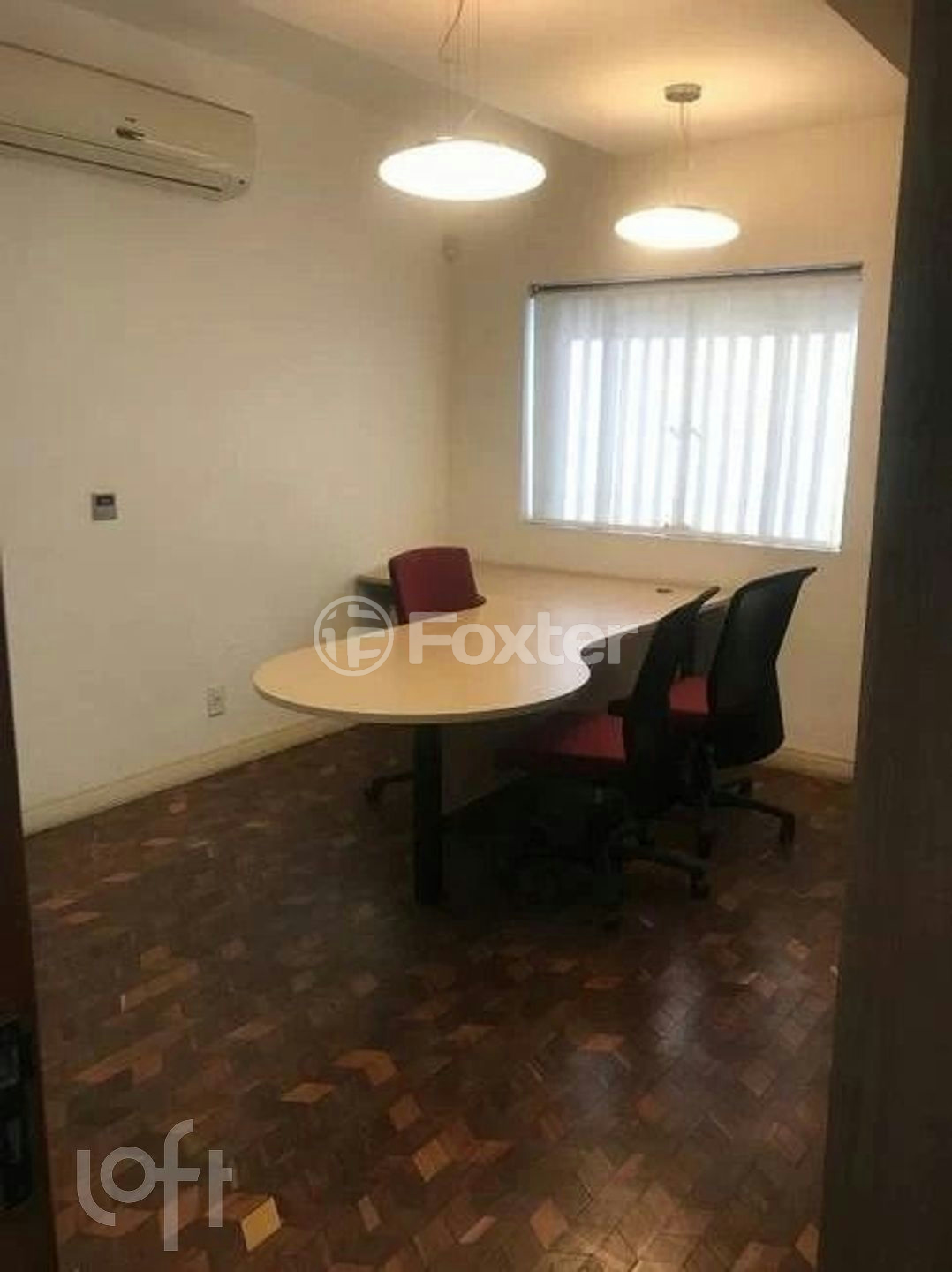 Casa à venda com 4 quartos, 220m² - Foto 5