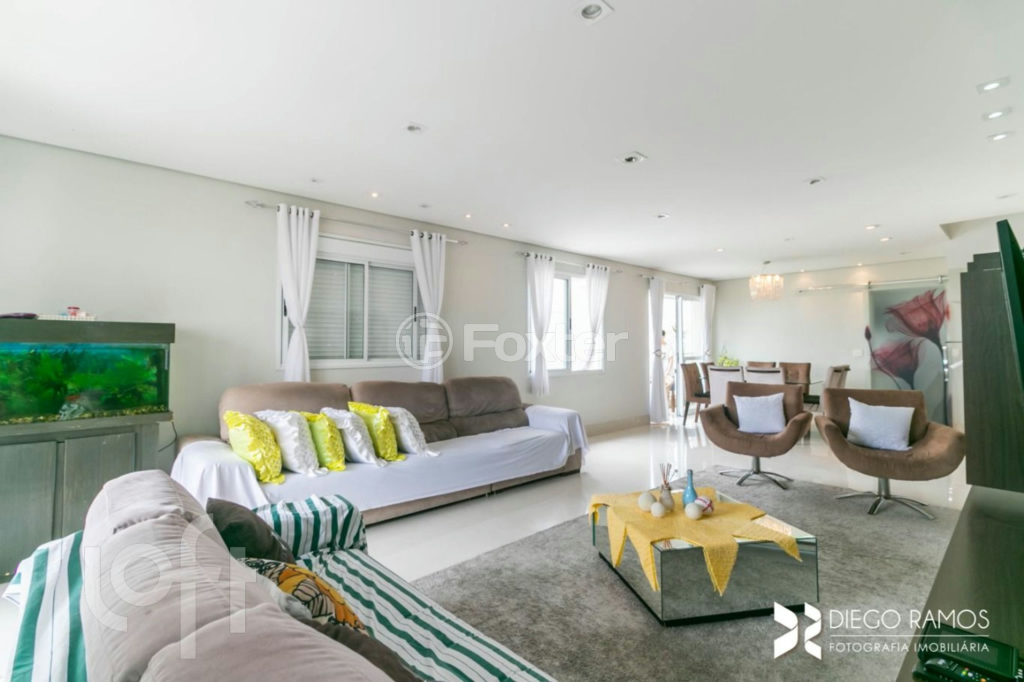 Cobertura à venda com 3 quartos, 247m² - Foto 2