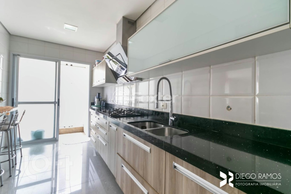 Cobertura à venda com 3 quartos, 247m² - Foto 5