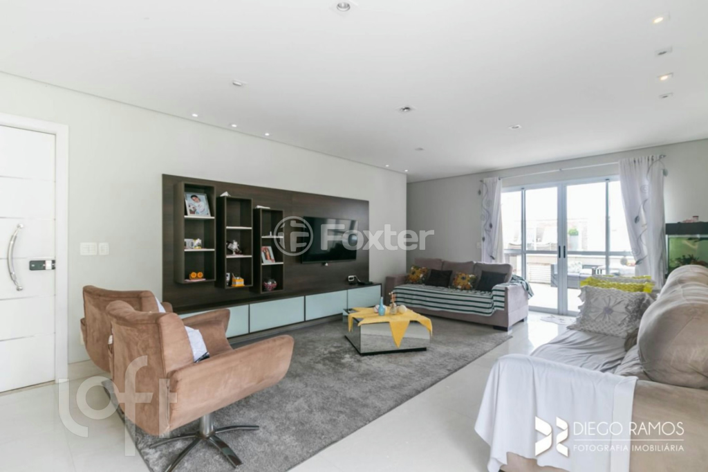 Cobertura à venda com 3 quartos, 247m² - Foto 1
