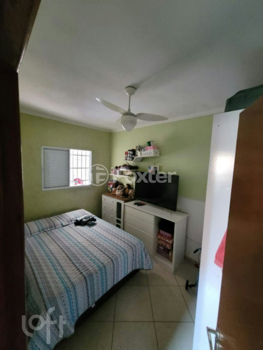 Casa à venda com 3 quartos, 150m² - Foto 4