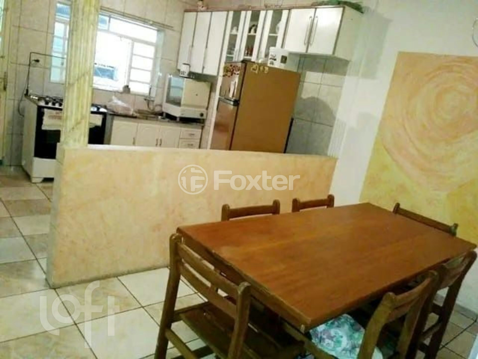 Casa à venda com 3 quartos, 221m² - Foto 6