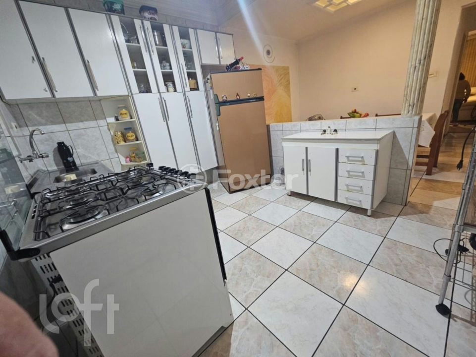 Casa à venda com 3 quartos, 221m² - Foto 10