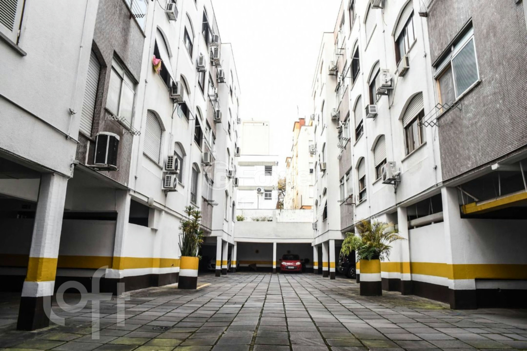 Apartamento à venda com 2 quartos, 67m² - Foto 28