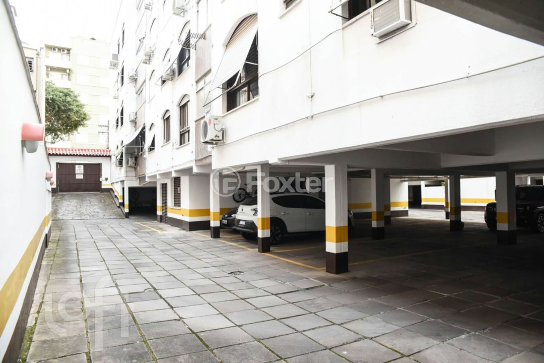 Apartamento à venda com 2 quartos, 67m² - Foto 31