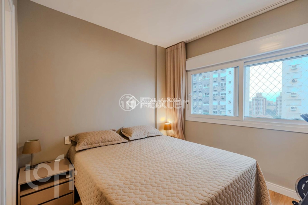 Apartamento à venda com 3 quartos, 81m² - Foto 24