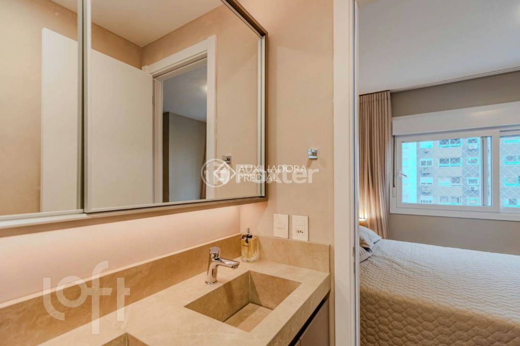 Apartamento à venda com 3 quartos, 81m² - Foto 28