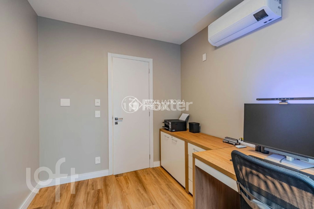 Apartamento à venda com 3 quartos, 81m² - Foto 17