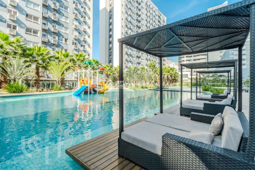 Apartamento à venda com 3 quartos, 81m² - Foto 36