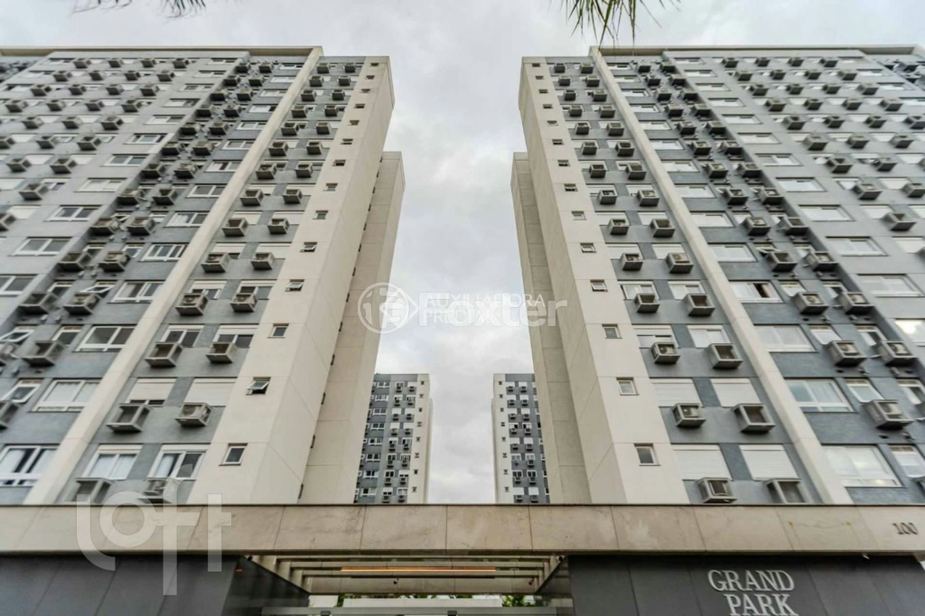 Apartamento à venda com 3 quartos, 81m² - Foto 58