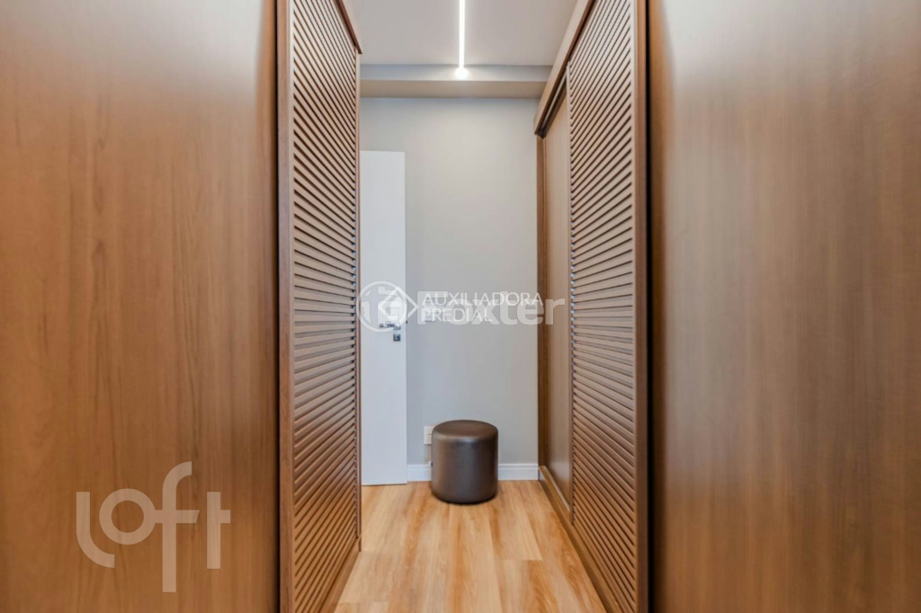 Apartamento à venda com 3 quartos, 81m² - Foto 26