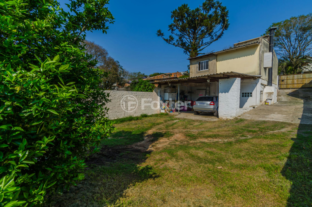 Casa à venda com 4 quartos, 97m² - Foto 26