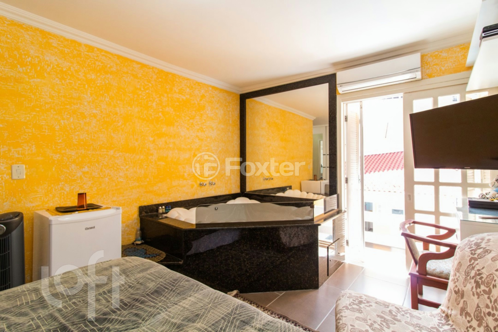 Casa à venda com 4 quartos, 284m² - Foto 18