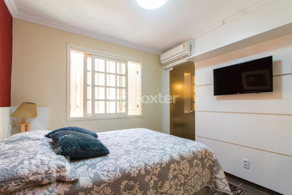 Casa à venda com 4 quartos, 284m² - Foto 17