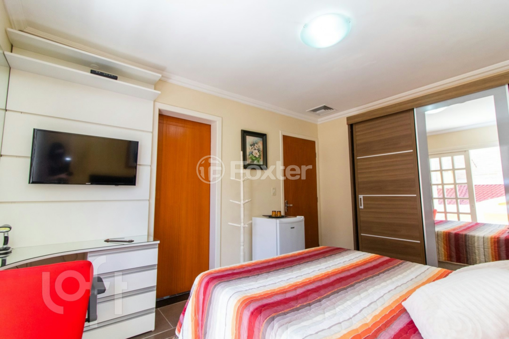 Casa à venda com 4 quartos, 284m² - Foto 20