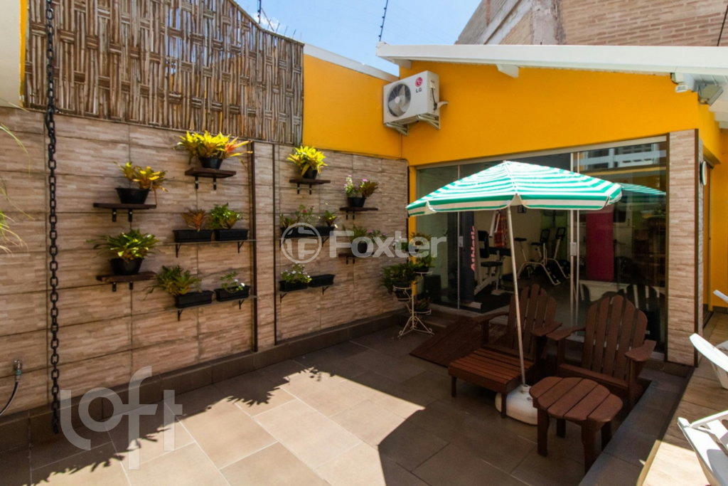 Casa à venda com 4 quartos, 284m² - Foto 32