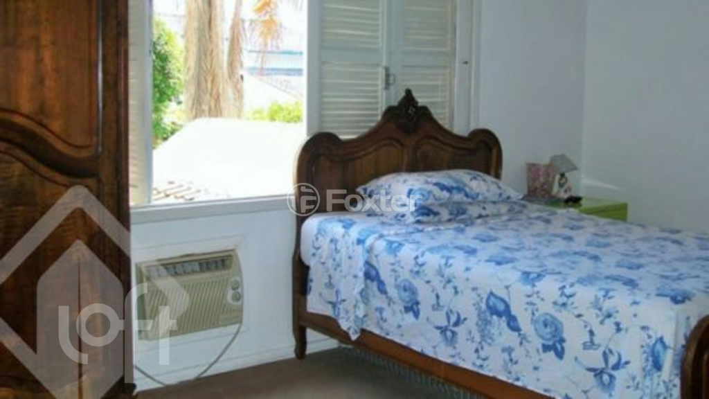 Casa à venda com 3 quartos, 200m² - Foto 10