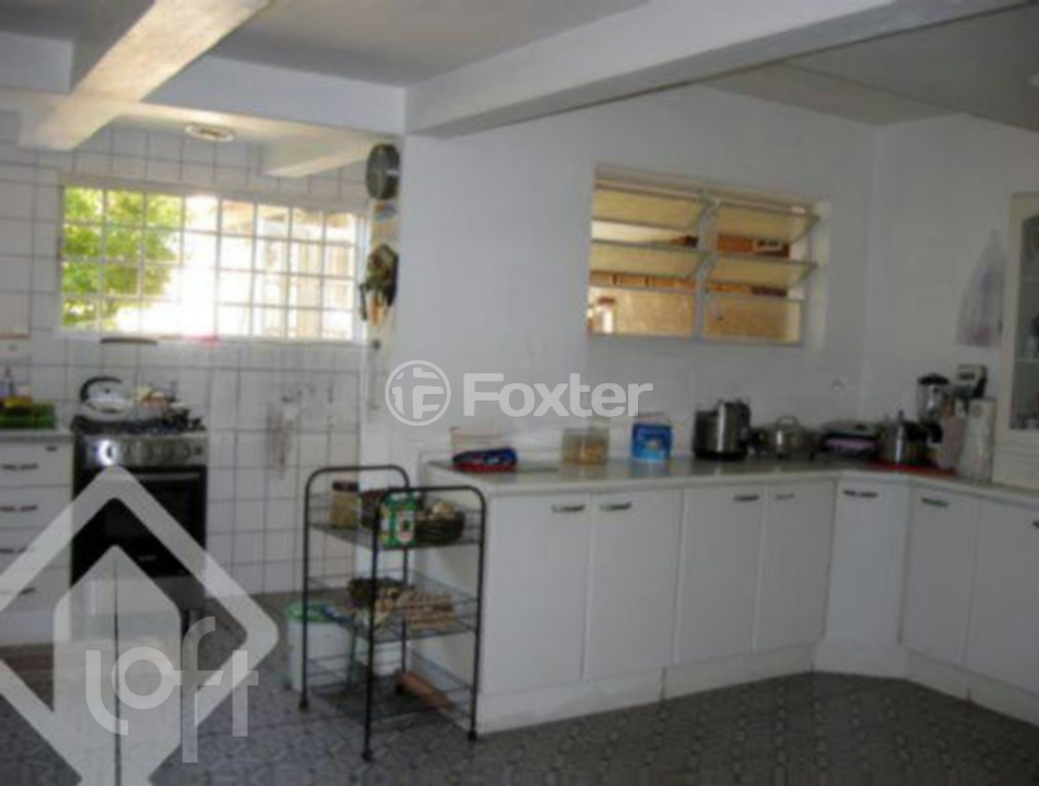 Casa à venda com 3 quartos, 200m² - Foto 5