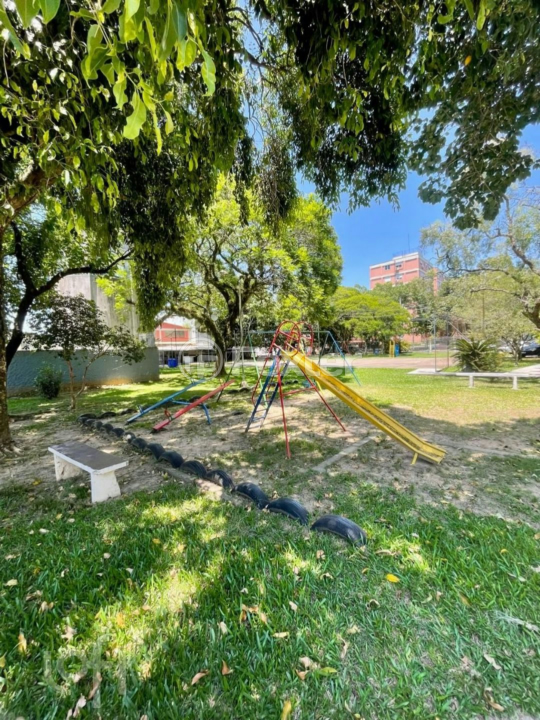 Apartamento à venda com 2 quartos, 46m² - Foto 15