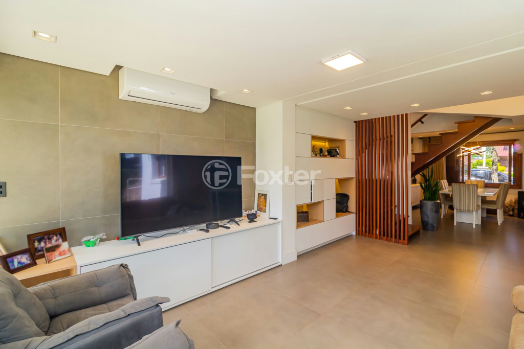 Casa de Condomínio à venda com 3 quartos, 212m² - Foto 3