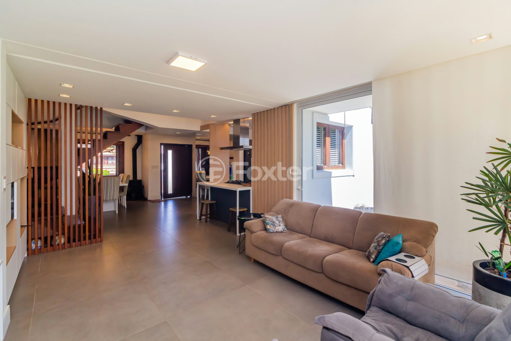 Casa de Condomínio à venda com 3 quartos, 212m² - Foto 4