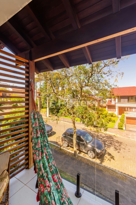 Casa de Condomínio à venda com 3 quartos, 212m² - Foto 22
